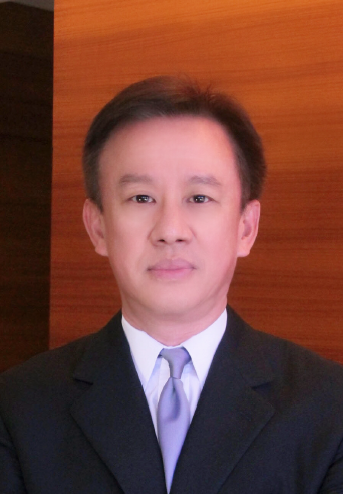 Julian Lee image